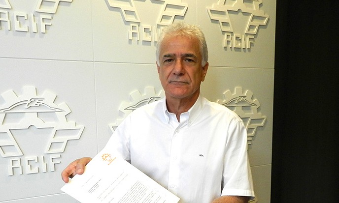 ACIF e Pró Criança lançam projeto de qualificação de jovens para o comércio