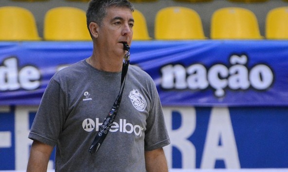 Mogi honra mando de quadra e vence poderoso Flamengo no Jogo um