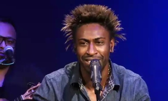 Dodô, vocalista do Pixote, passa mal e é operado às pressas em São Paulo