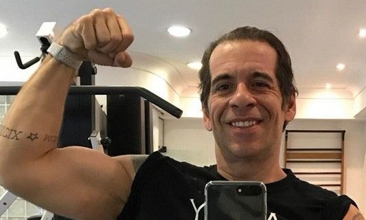 Mansão do humorista Leandro Hassum é invadida por bandidos no Rio de Janeiro