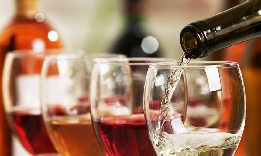 Como servir e degustar vinho corretamento: é mais fácil do que muitos pensam