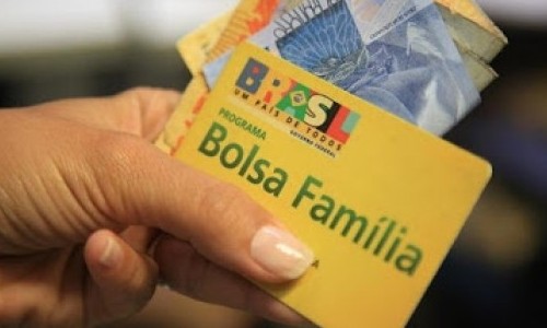 Sai finalmente o reajuste do Bolsa Família, que terá aumento de 5,67%