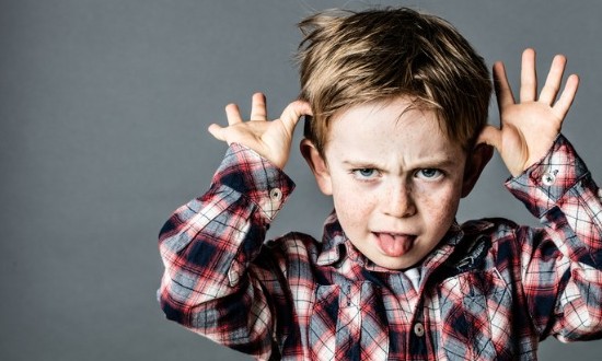 Filho respondão? Aprenda a lidar com esse comportamento sem gritos