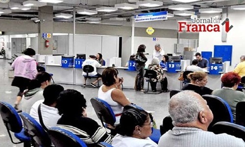 Saiba como pedir aposentadoria por idade pela internet ou telefone