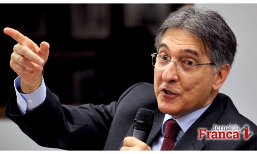 Governo de Minas anuncia escala de pagamento dos salários a servidores