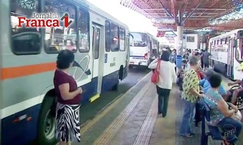Franca e Ribeirão anunciam queda nas corridas de ônibus por falta de diesel