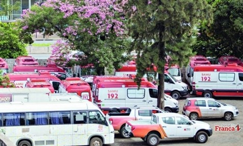 Em Minas, mais de 200 cidades esperam ambulâncias do SAMU