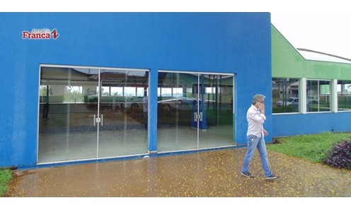 Pedregulho recebe Ginásio de Esportes que estava fechado há 4 anos