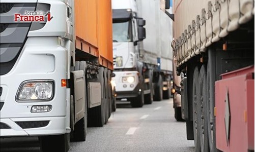 Paralisação não pode prejudicar entrega e transporte de combustível