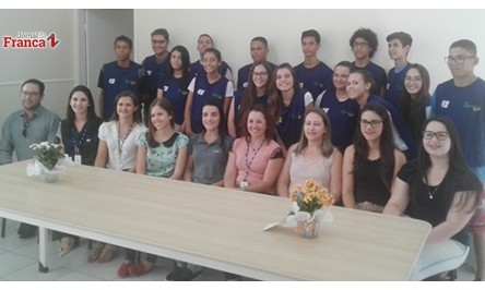 Quinze selecionados do programa Jovem Aprendiz iniciam treinamento do CIEE