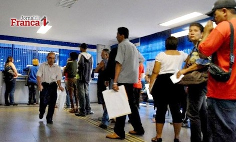 Mais 21 serviços no INSS poderão ser agendados pela internet a partir de 5ª feira