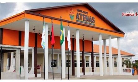 Faculdade Atenas implanta novo curso de Medicina em Passos