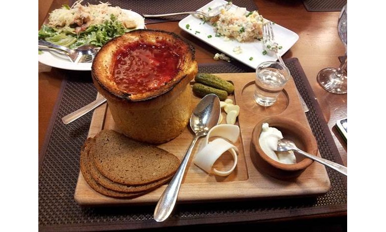 Sabores da Rússia: as comidas populares do país sede da Copa do Mundo