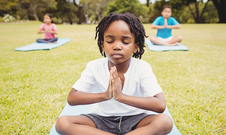 Meditação pode ajudar as crianças a lidar com as emoções nos jogos do Brasil