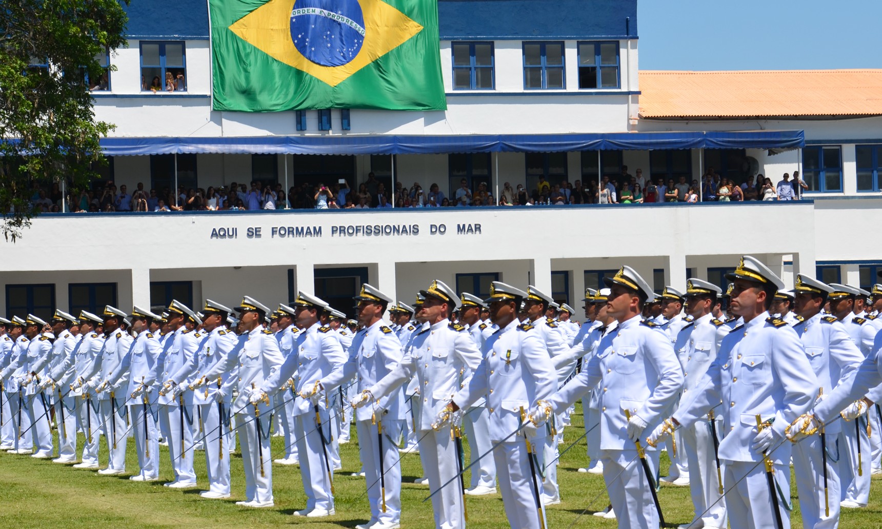 Marinha abre concurso para jovens entre 18 e 23 anos ingressarem na força