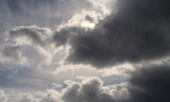 Sábado, 16, terá sol pela manhã e pancadas de chuva à tarde e à noite