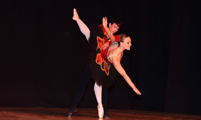 Teatro Municipal de Franca terá sarau musical e dança no fim de semana
