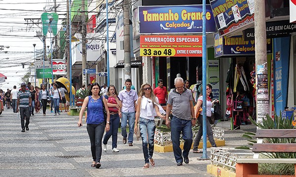 Lojas centrais de Franca terão horário especial para Dia dos Namorados