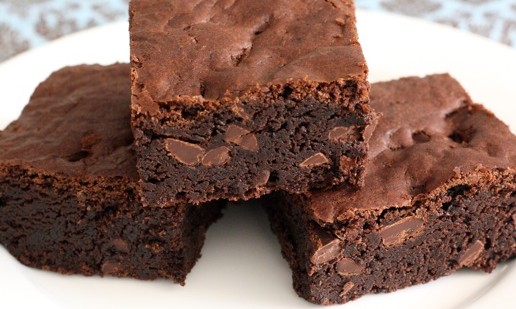 Brownie fit com aveia é opção de doce que dá para comer sem culpa nenhuma!