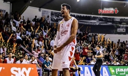 Lucas Dias destaca felicidade em atuar pelo Franca: “Ansioso”
