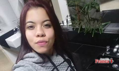 Garota de Franca some no Litoral de SP após ser flagrada com desconhecida