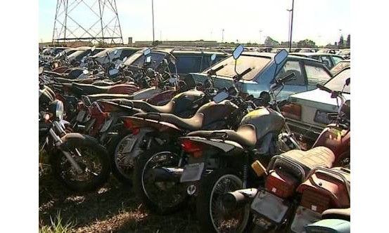Com lombofaixas, mas sem radares, trânsito em Franca continua matando