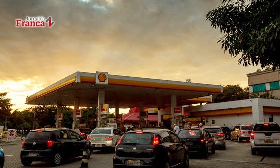 Posto que não repassar desconto de R$ 0,46 terá multa de até R$ 9,4 milhões