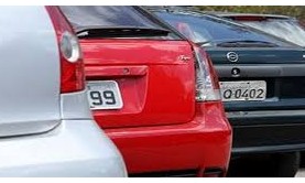 Veículos com placas final três tem de ser licenciados até o fim do mês de junho