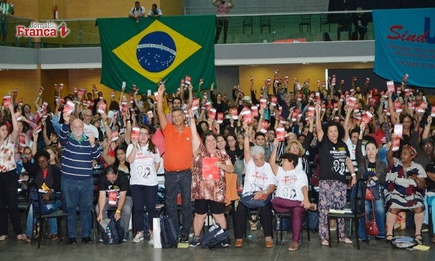 Escolas da região ficam sem aula no primeiro dia de paralisação dos servidores