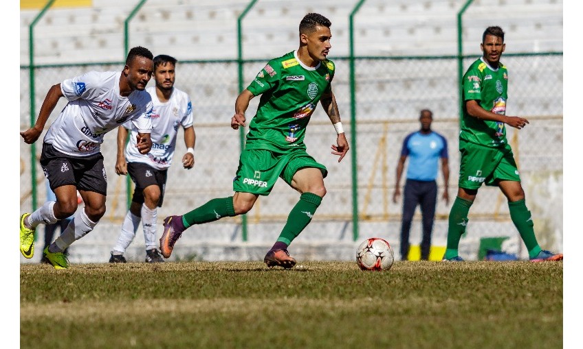 Francana fica no empate sem gols com o Comercial jogando no “Lancha Filho”