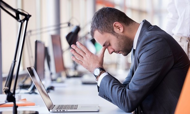 Pesquisa revela que mais de 90% das pessoas estão infelizes em seus trabalhos
