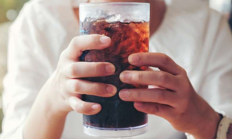Mais efeitos negativos que o refrigerante zero tem sobre a sua saúde