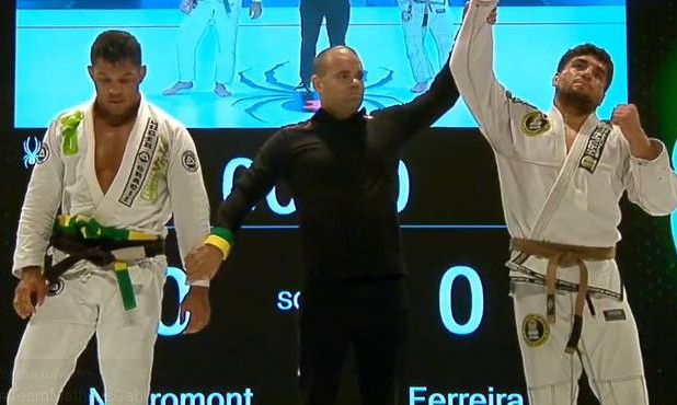 Francano vence luta de jiu jitsu na Coréia do Sul e avança para as semifinais