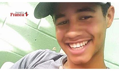 Morre adolescente que recebeu choque de 138 mil volts ao tentar pegar pipa