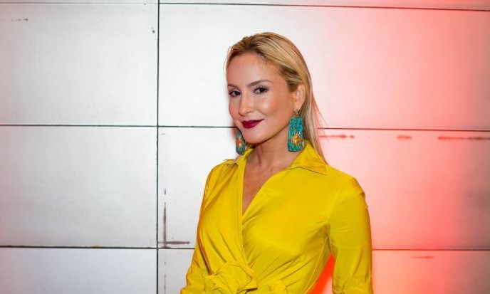 Cantora Claudia Leitte revela que tirou nódulo das cordas vocais: ‘Morri de medo