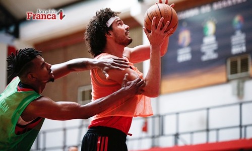 Com três do Sesi/Franca, seleção de basquete inicia eliminatórias do Mundial