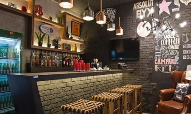 Apaixonados por cerveja levam a paixão como inspiração na decoração