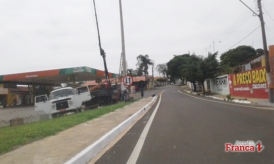 Pedregulho instala câmeras de monitoramento 24 horas por rede de fibra ótica