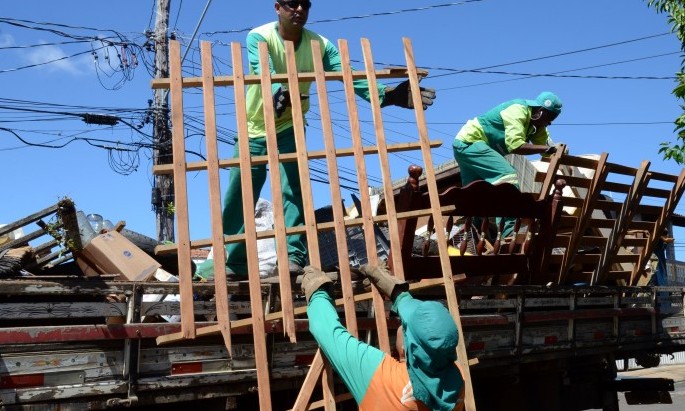 Arrastão da Limpeza percorrerá bairros da região Sul no sábado, 25