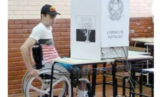 Acessibilidade nas seções garante direito ao voto para portadores de deficiência