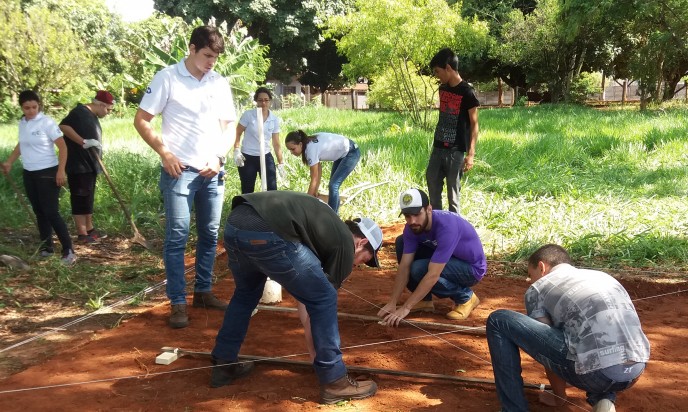 ONG Engenheiros sem Fronteiras realiza projeto especial na APAE de Tupã