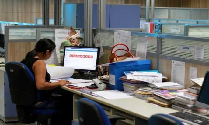 Servidores públicos federais poderão reduzir jornada de trabalho
