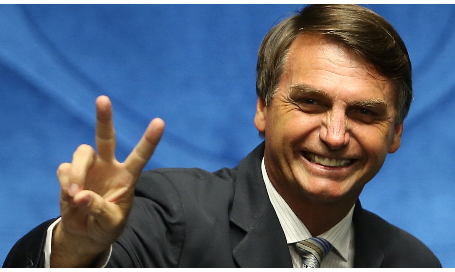 Em Franca, grande número de pessoas participam de ato favorável a Bolsonaro