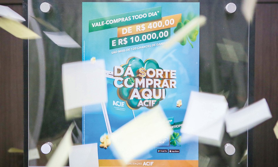 Sai 1º grande ganhador de R$ 10 mil da campanha Dá Sorte Comprar Aqui