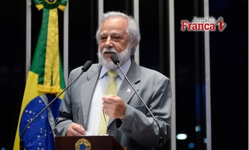 Airton Sandoval quer incluir instituições particulares no “Universidade para Todos”