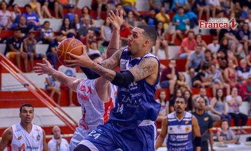 Paulistano vence o Timão e fica ao lado do Sesi/Franca na vice liderança