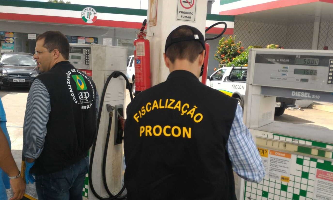 ANP capacita Procon-SP para fiscalizar postos de combustíveis no estado