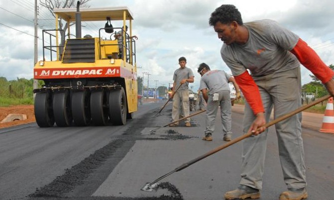 Prefeitura tem problema com fornecedor, mas vai retomar o Tapa Buracos