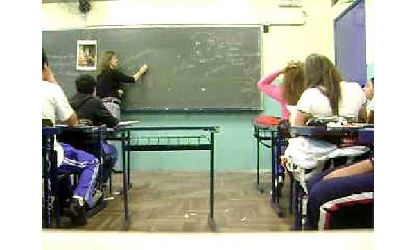 Apenas 3,3% dos estudantes brasileiros querem ser professores no futuro