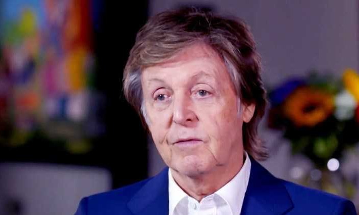 Paul McCartney admite que precisa ‘reaprender’ canções dos Beatles antes de shows
